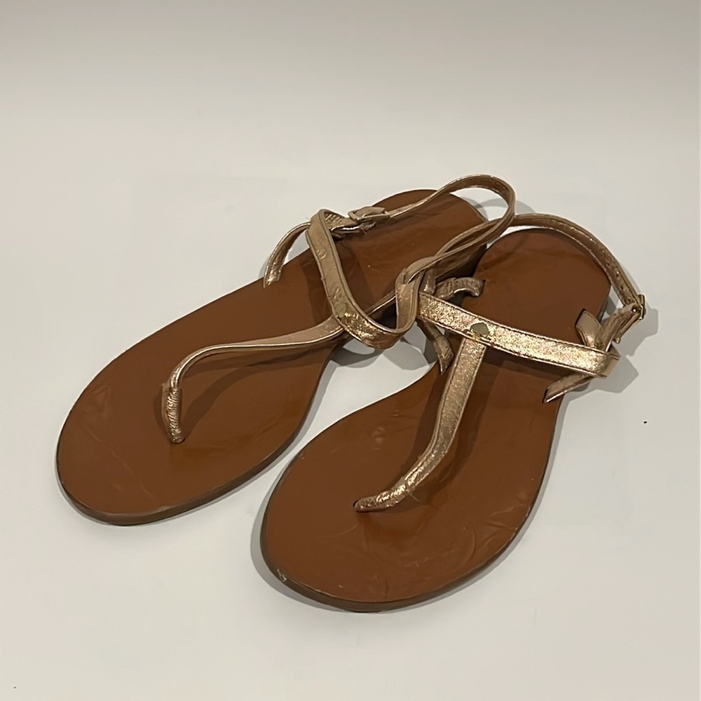 kate spade New York Rose Gold Thong sandal 7.5